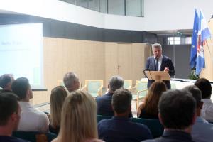 PODELITEV PRIZNANJ 14 FOTO LJUBO VUKELIČ